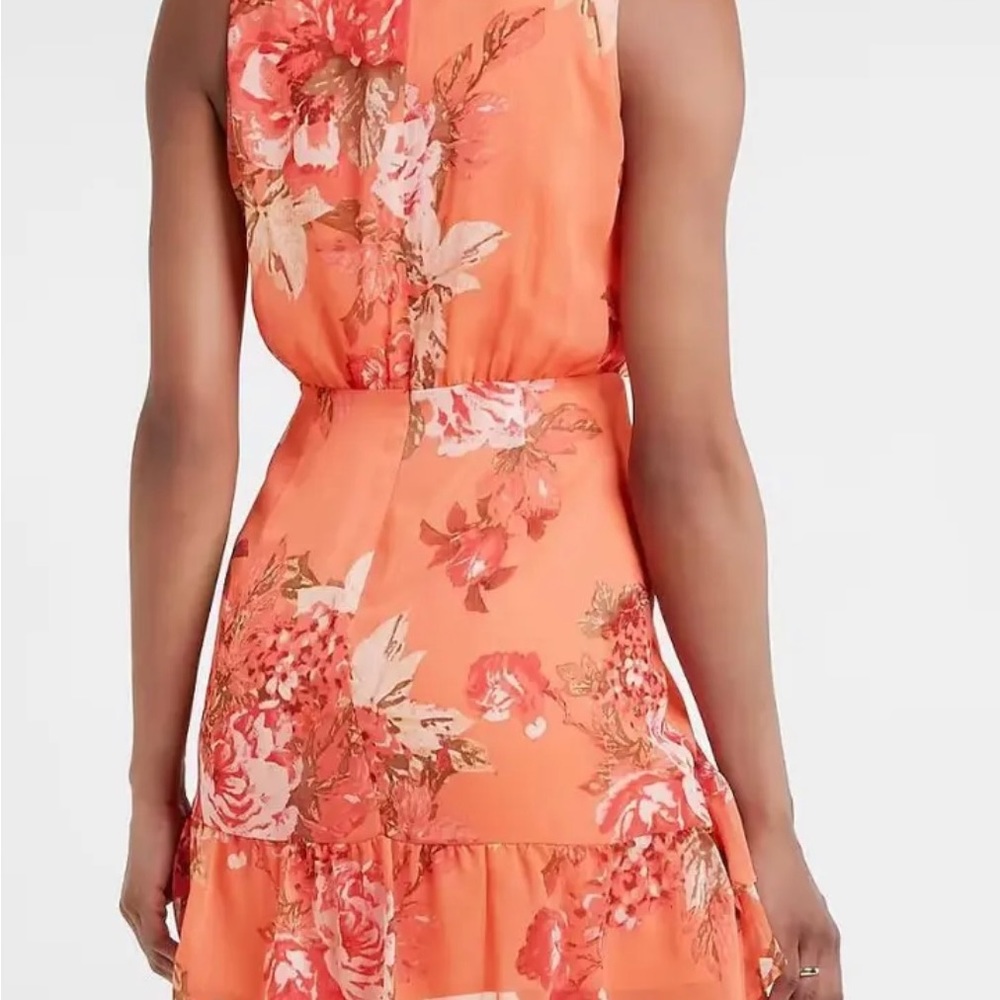 Women’s Express Floral Ruffle Wrap Fit And Flare Dress Size Large Peach Floral* - Picture 5 of 11